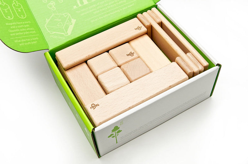 Discovery Set of Magnetic Wooden Blocks 26 pieces