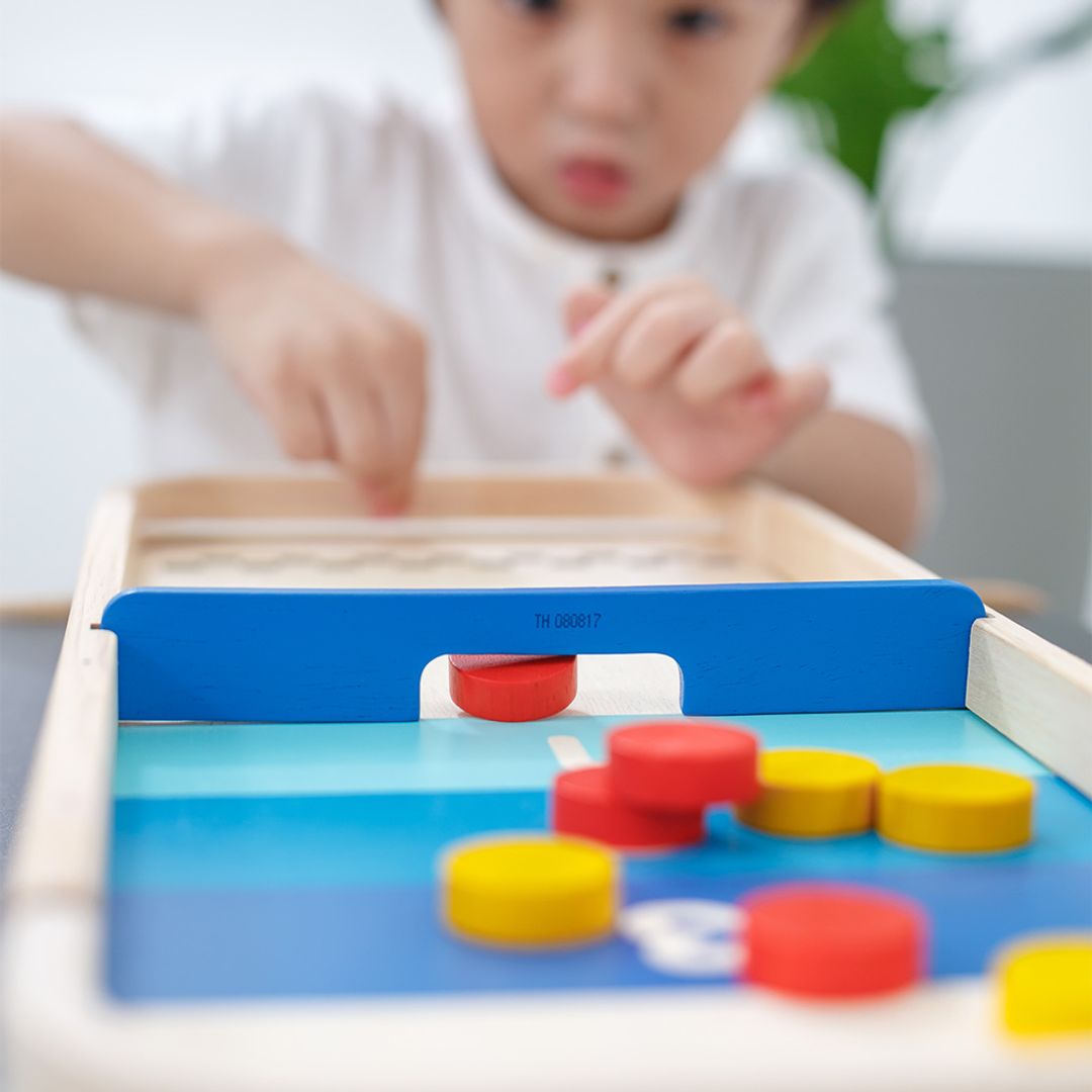 2-In-1 Shuffleboard-Game