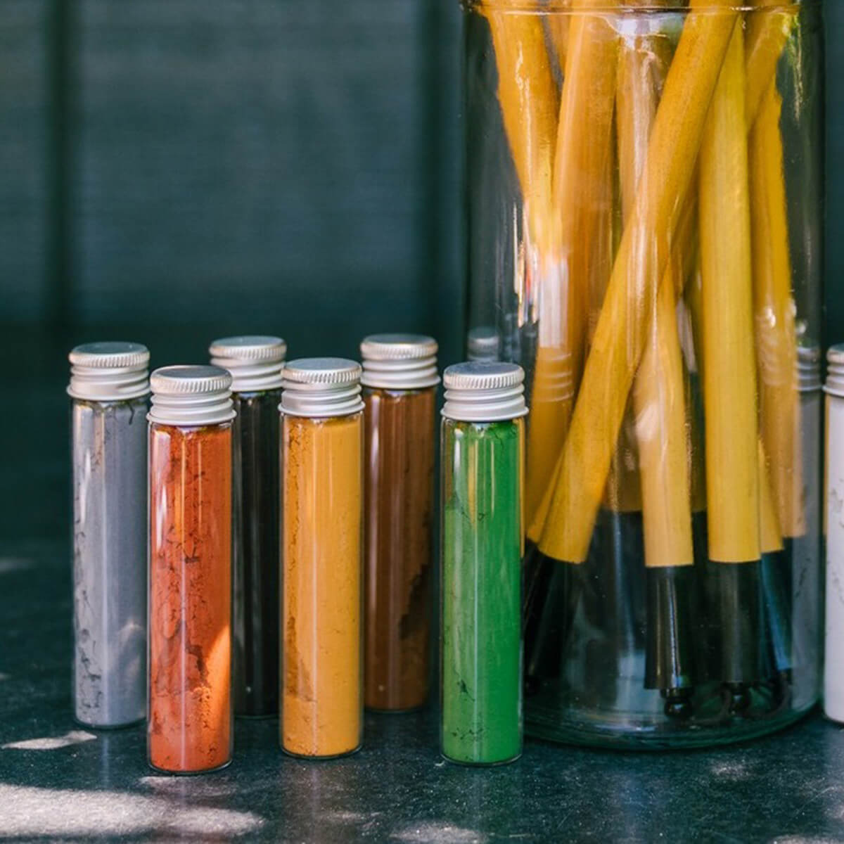 Earth Paint Set –