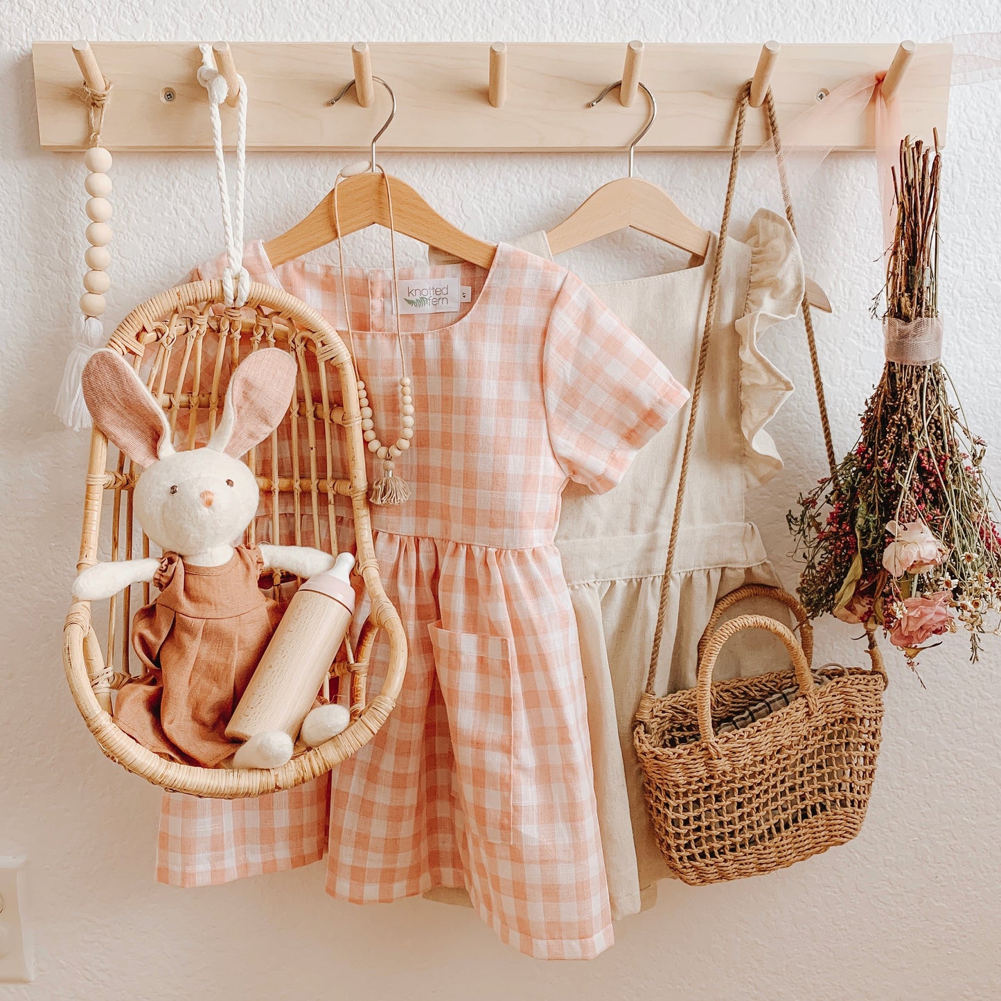 Poppie Egg Doll Swing