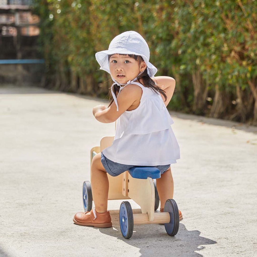 Delivery Bike in Orchard