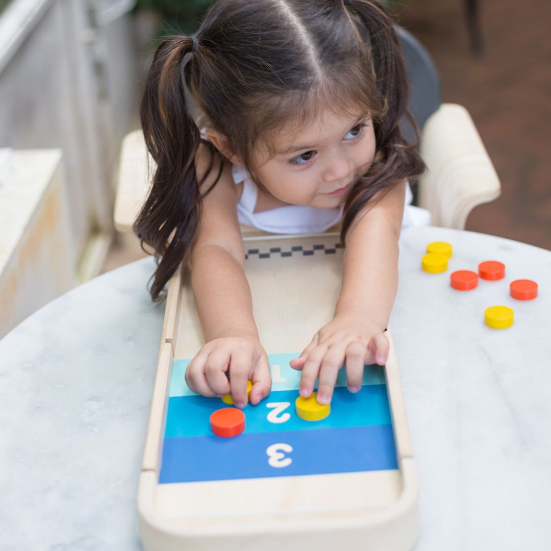 2-In-1 Shuffleboard-Game
