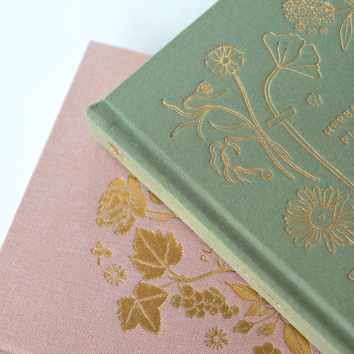 HERBARIUM LINEN-BOUND PLANNER