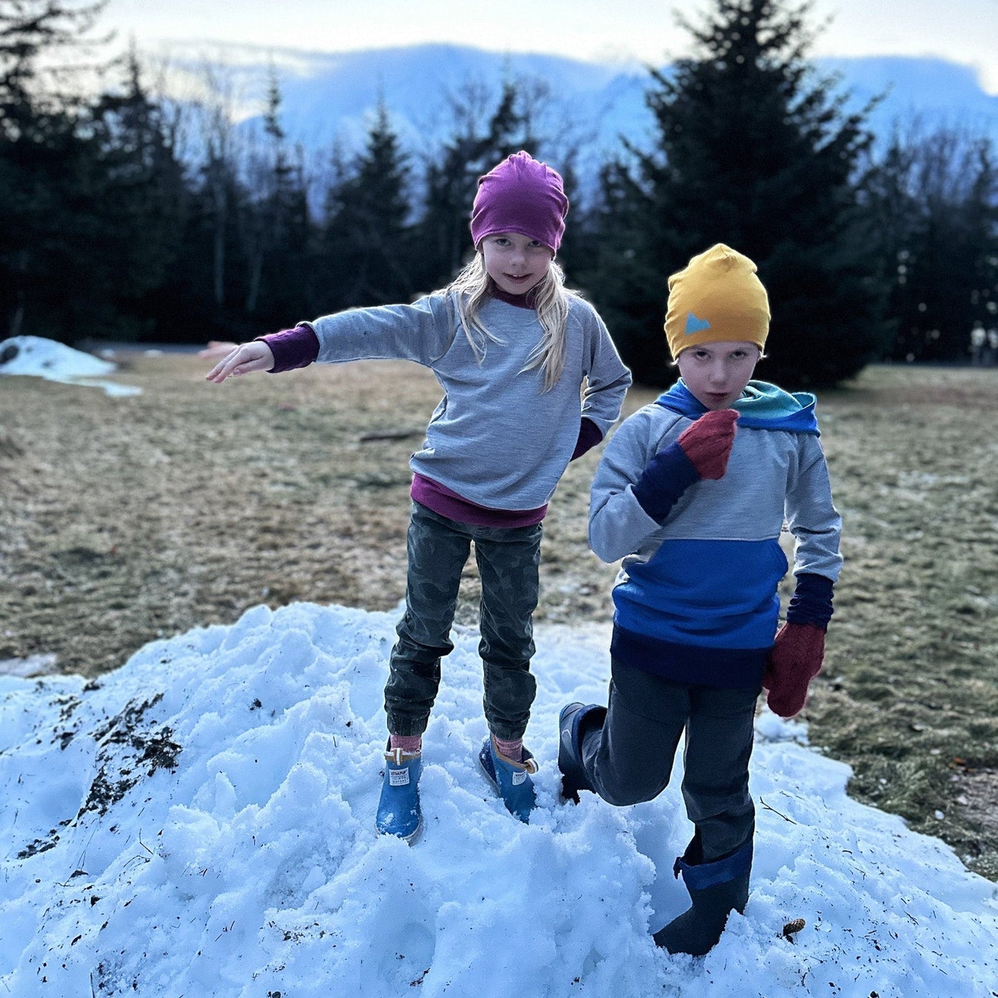 Kid Ultra Cozy Crew Top