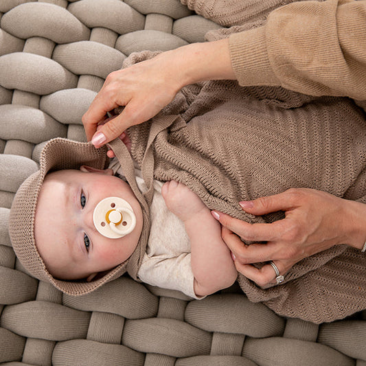 Panache Organic Cotton Baby Blanket and Bonnet Set