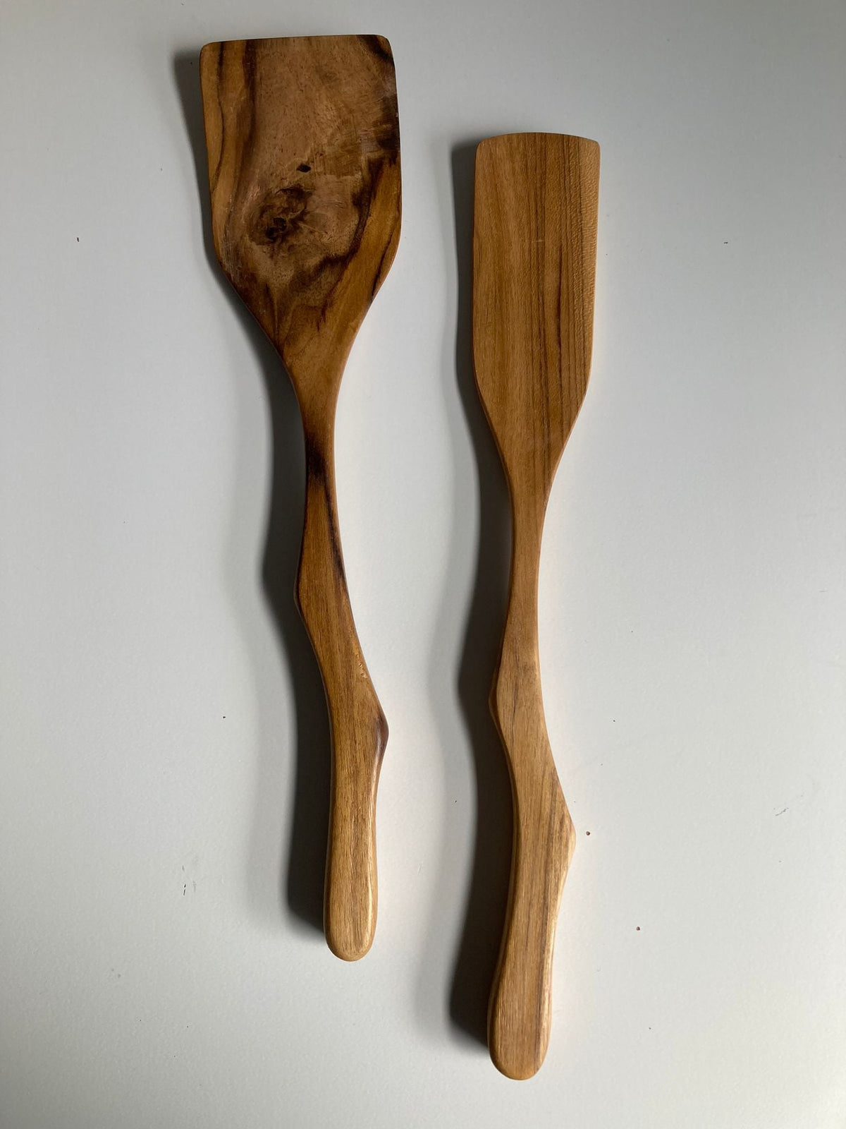 Teak Wavy Spatulas