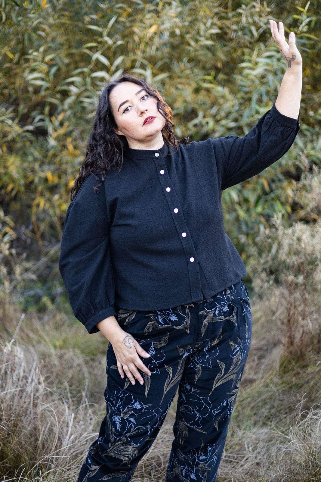 Drama Top in Black Textured Heavy Linen