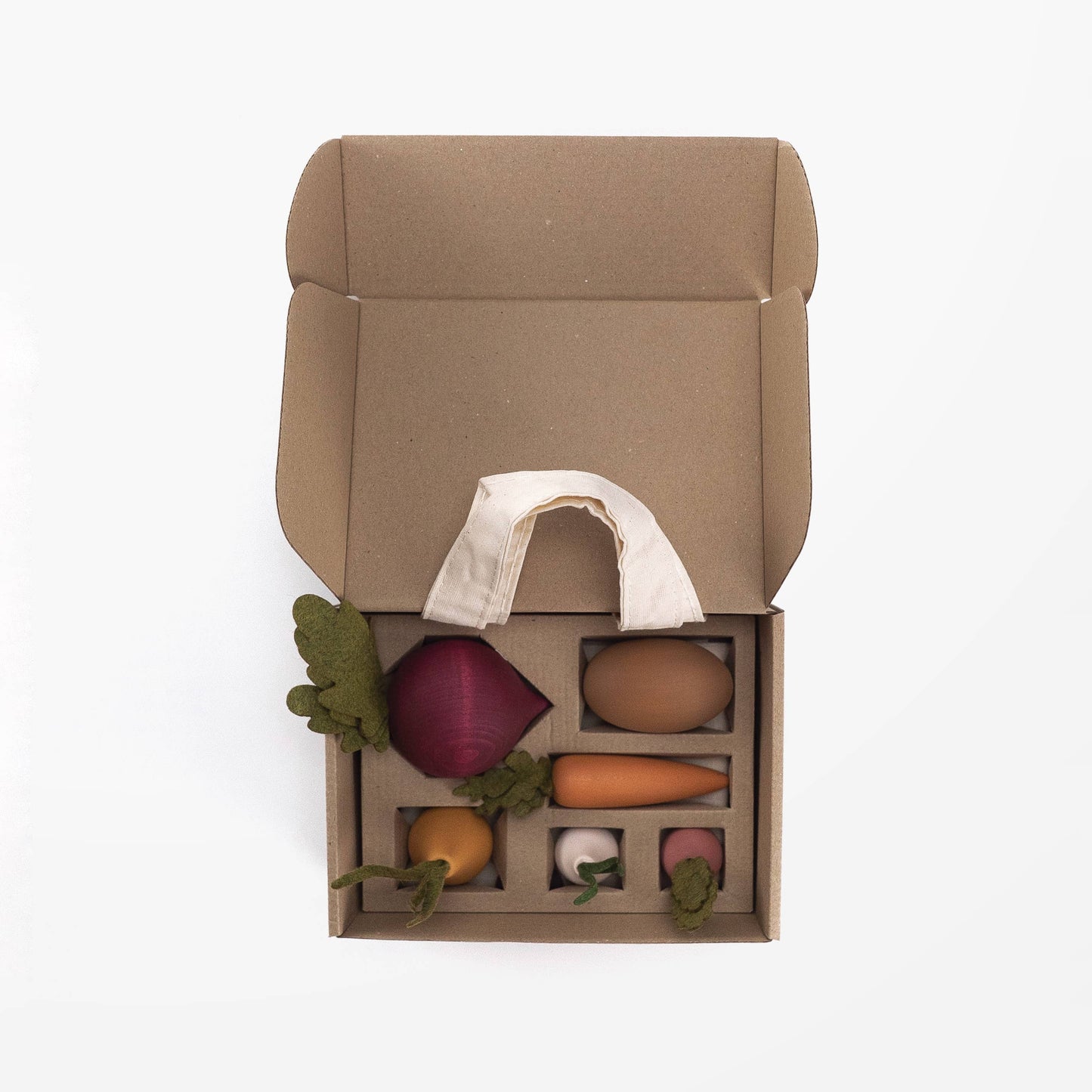 a set of 6 wooden vegetables with totebag in a box
